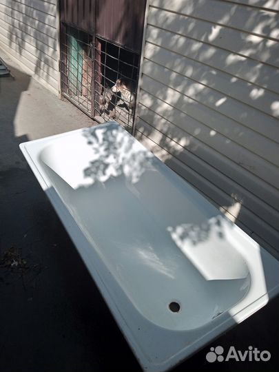 Ванная 170 см бу,чугун батарея в