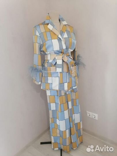 Швея. Мастер по пошиву женской одежды