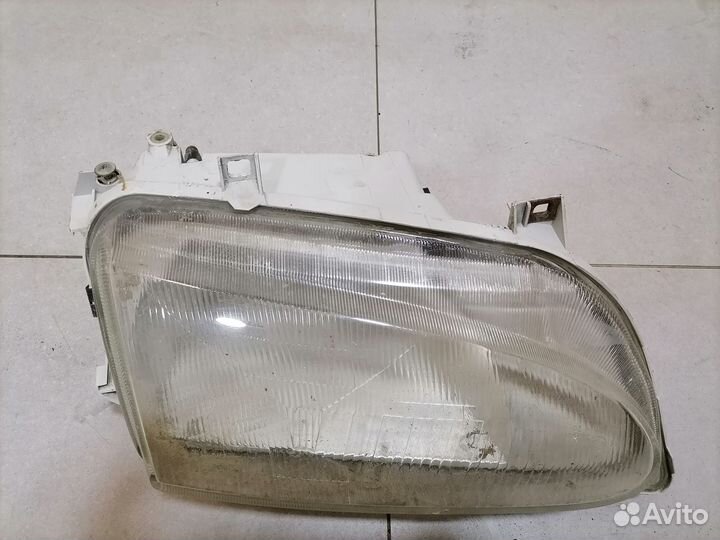 Передняя фара Ford Galaxy 1995-2006