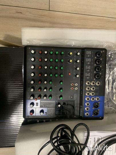 Микшерный пульт yamaha mg10xu