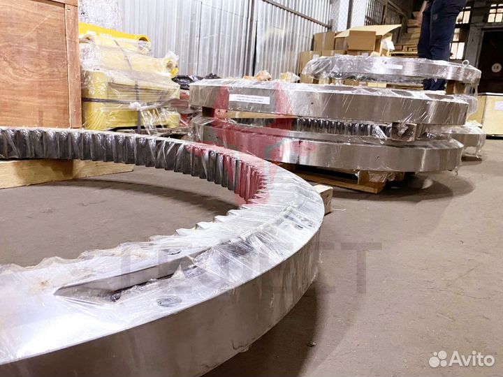 Поворотный круг Hitachi EX300LC-5 9166468