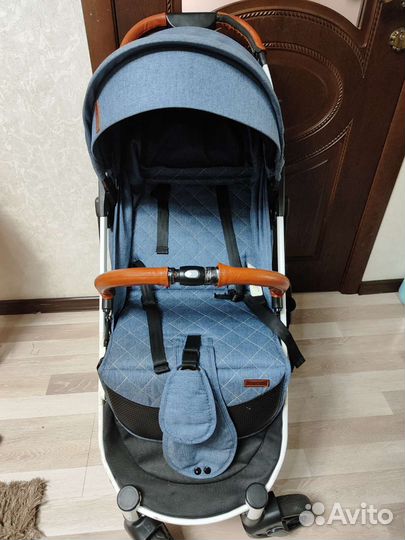 Прогулочная коляска yoya