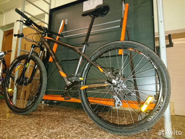 GT Agressor Comp 27.5 2017 ростовка M