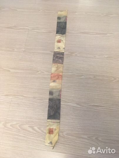 Штора с ламбрекеном и подхватом для шторы