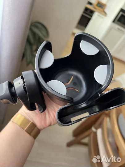 Подстаканник для коляски