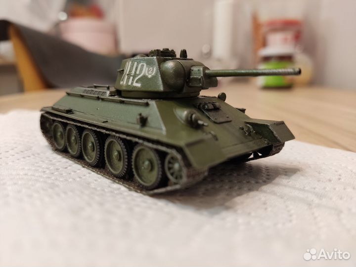 Сборная модель танка Т-34/76