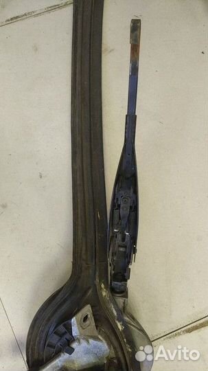 Трапеция стеклоочистителей Mercedes-Benz E-class