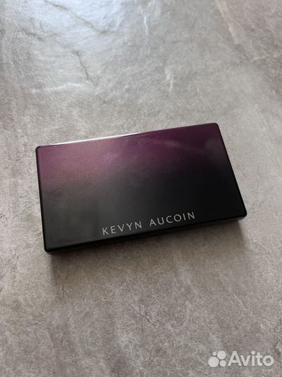 Kevyn aucoin румяна