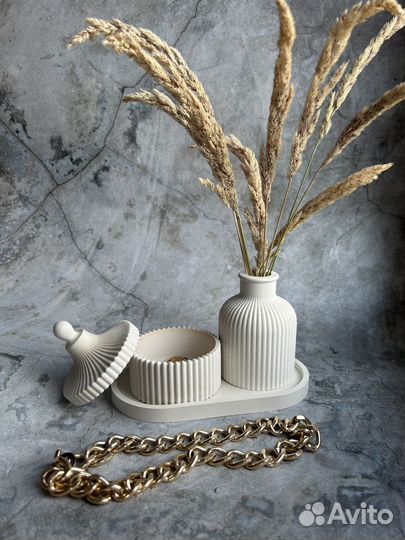 Декор из гипса