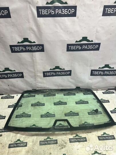 Стекло заднее Bmw 7 E38 4.4 1994-2001