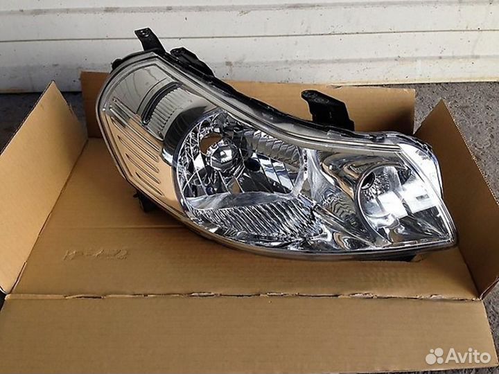 Фара передняя правая Сузуки сх4 SX4 сх 4 2006-2015