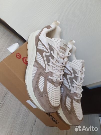 Кроссовки женские 38 размер натуральная кожа