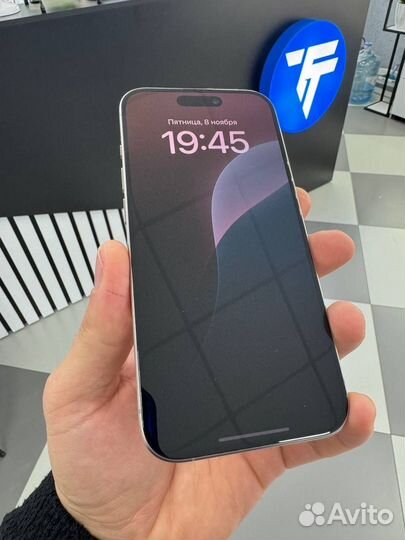 iPhone 15 Pro, 256 ГБ