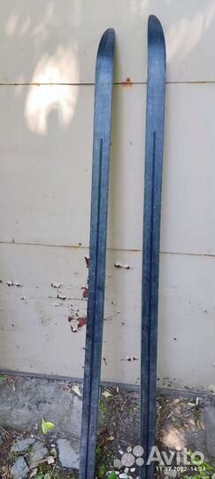 Лыжи беговые пластиковые