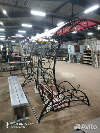 Садовые качели