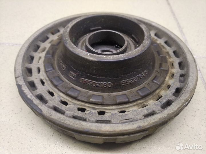 Опора переднего амортизатора Aveo (T300) 2011