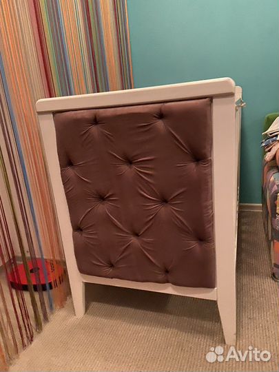 Детская кроватка с мягкими боками