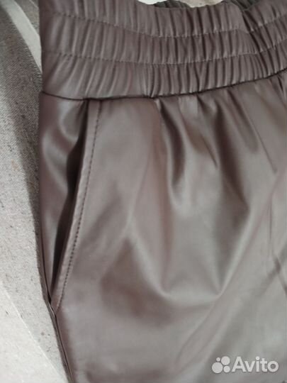 Брюки из экокожи 48,50