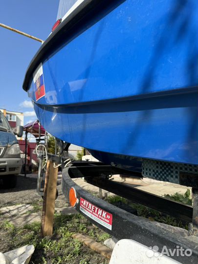 Лодка стеклопластиковая Кайман 350