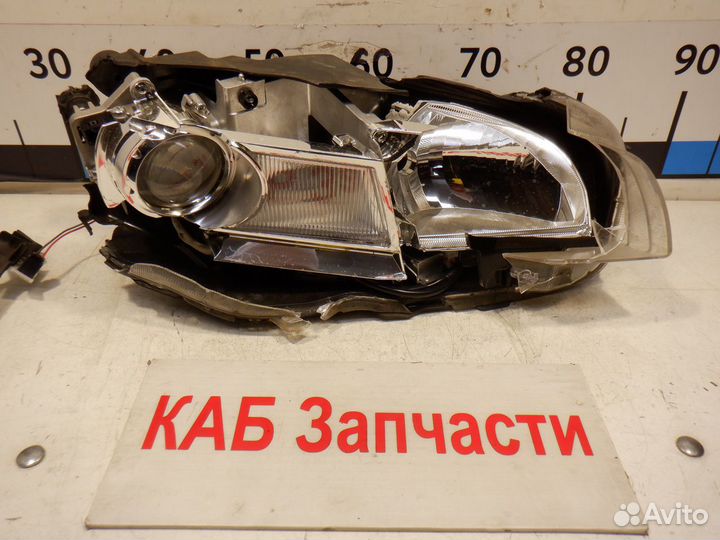 Фара правая Subaru Impreza WRX