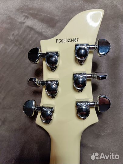 Электрогитара Fernandes Ravelle (c Seymour Duncan)