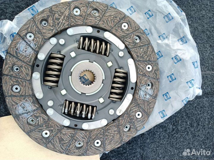 Диск сцепления ваз 2123 нива Шевроле,новый