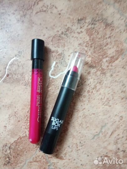 Супер устойчивая помада -карандаш Корея