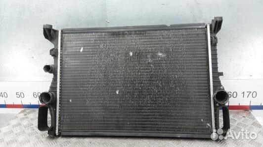 Радиатор системы охлаждения mercedes benz E-class