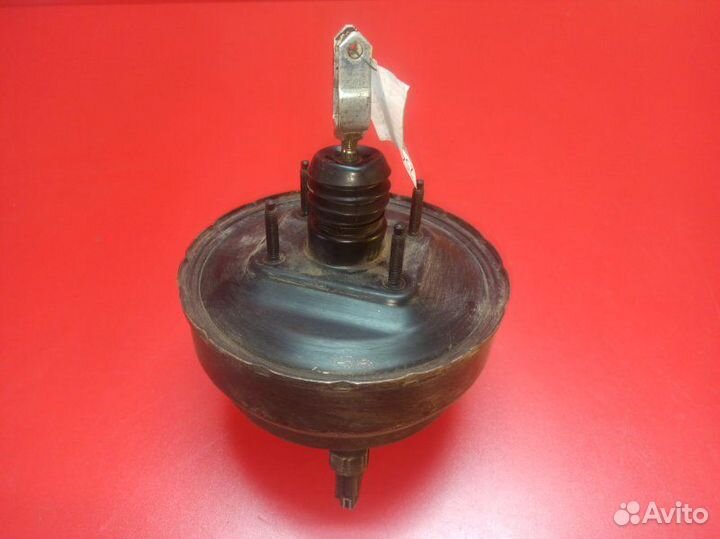 Вакуумный усилитель тормозов Nissan Bluebird SU14