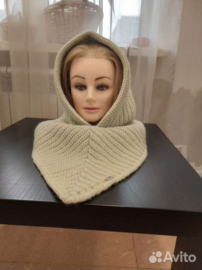 Головные уборы женские