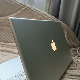 Apple MacBook Pro 15 2008