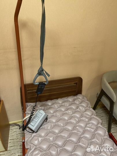 Кровать для лежачих больных с электроприводом