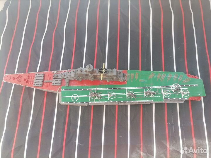 Сборная модель авианосца баку 103