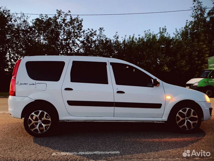 LADA Largus 1.6 МТ, 2018, 268 000 км