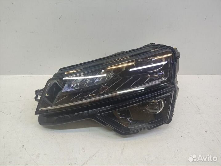 Фара левая Skoda Karoq 1 2017-2021