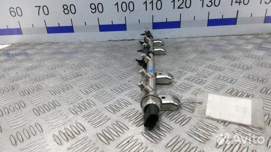 Топливная рампа бензиновая BMW 5 E60/E61 (76F01TJ0