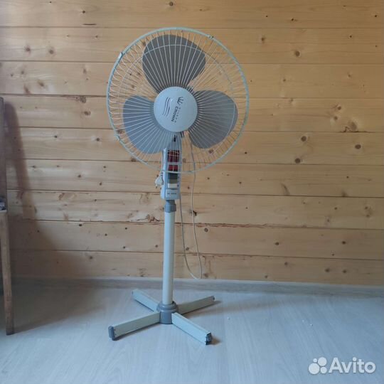 Вентилятор напольный