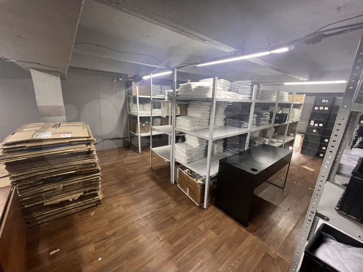 Склад, 310 м²