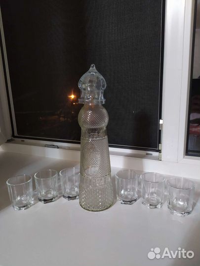Графин с рюмками новый