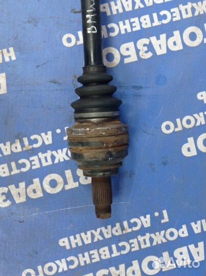 Задний правый привод Bmw E53 кроссовер M57D30 2004