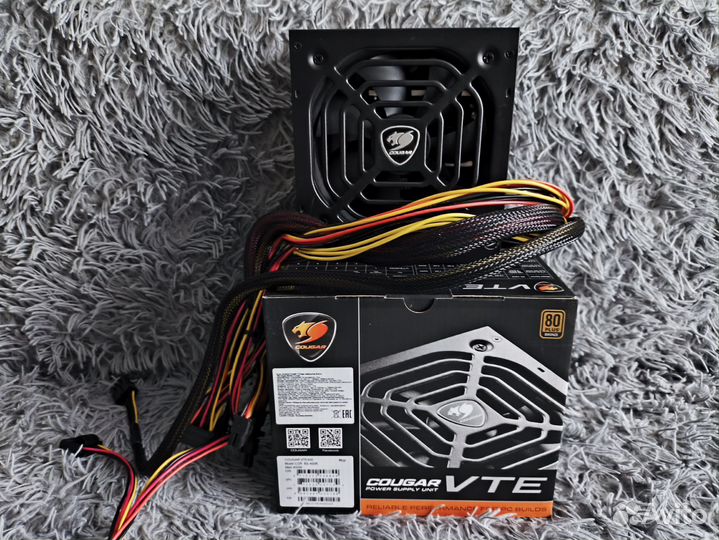 Новый блок питания 400w Cougar