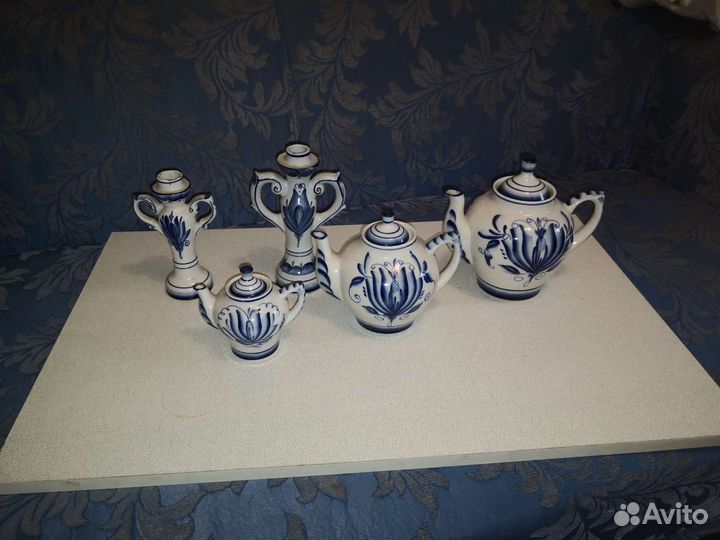 Фарфоровая посуда гжель