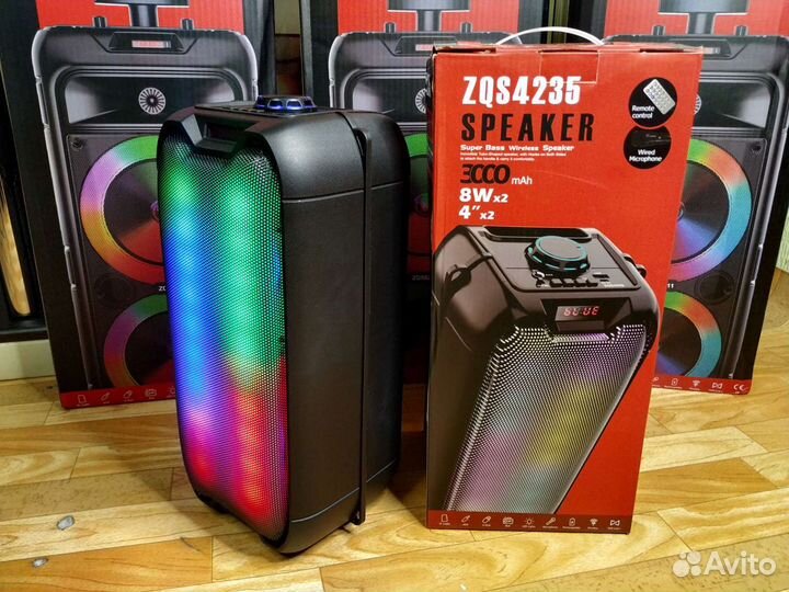 Колонка с подсветкой и микрофоном