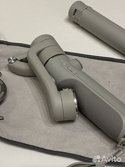 Стабилизатор для смартфона DJI Osmo Mobile 5 серый