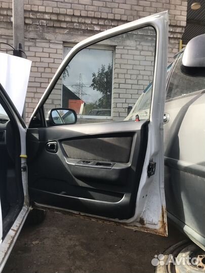 Дверь передняя правая daewoo nexia