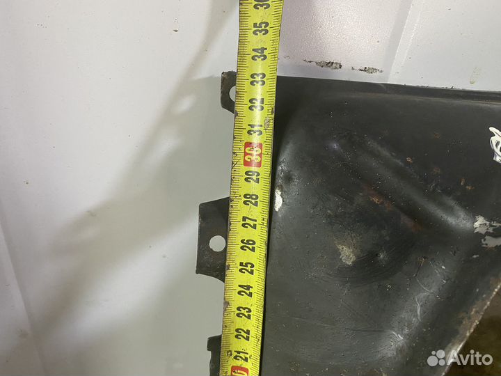 Вентилятор радиатора VW Passat B3 1.8 в сборе