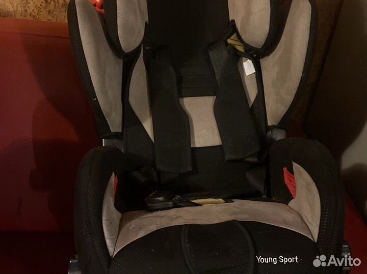 Детское автокресло Recaro