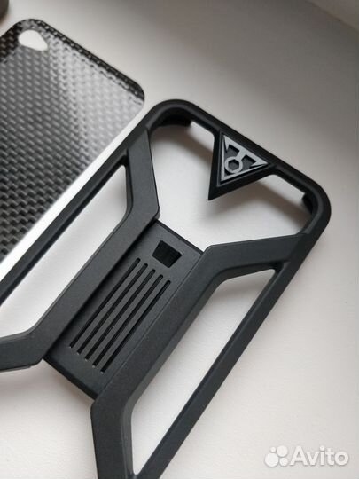 Чехлы для iPhone 4s Topeak