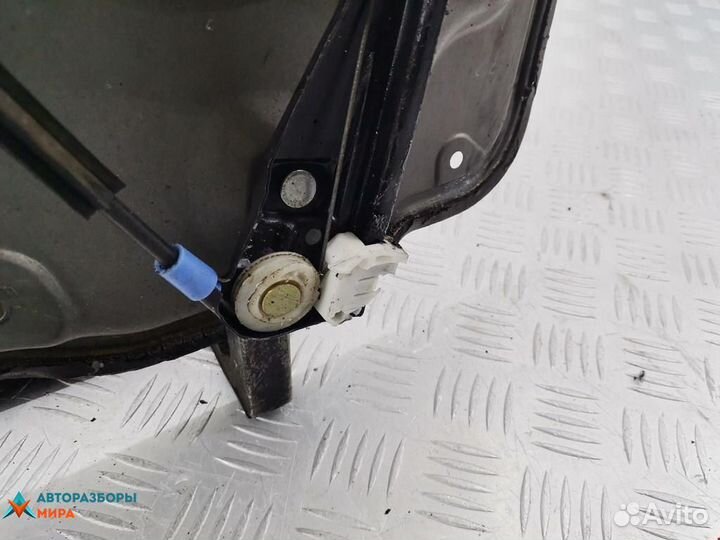 Стеклоподъемник передний левый Volkswagen Golf 4