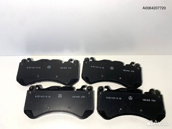 Оригинал Mercedes A0064207720 колодки передние